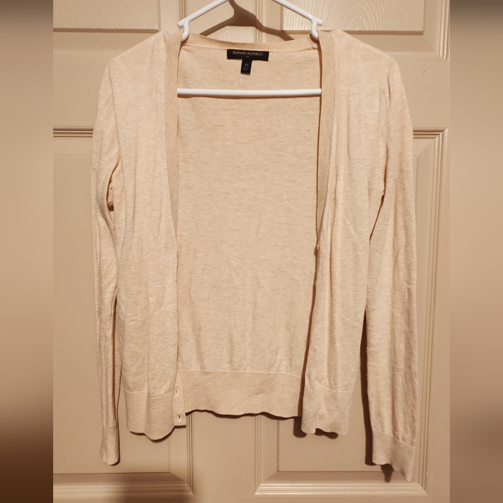 Banana Republic Cream White Sweater